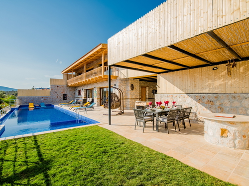  gece  -  Kasım
  | Kalkan Ulugöl Lüks Villa (6 Kişilik, Doğa Manzaralı, Hamam, Saunalı)